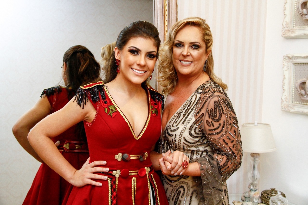 Imagem de debutantes do Rhema